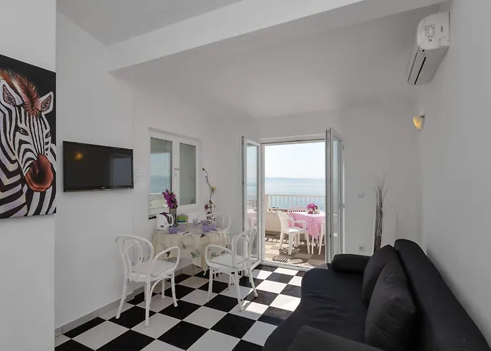 Vele Loft Ein-schlafzimmer-apartment Mit Meerblick By Interhome *