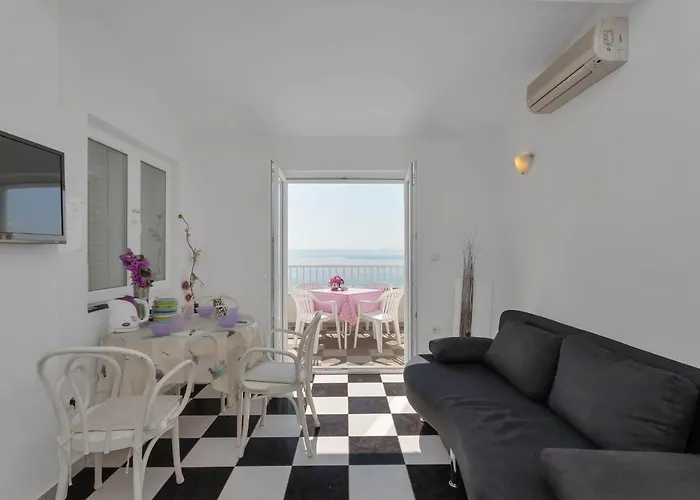 Daire Vele Loft Ein-schlafzimmer-apartment Mit Meerblick By Interhome *