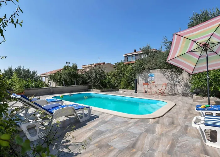 Daire Vele Loft Ein-schlafzimmer-apartment Mit Meerblick By Interhome